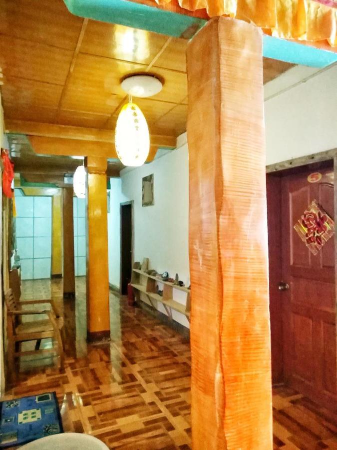 Zishuo Zihua Guest House Daocheng Eksteriør billede